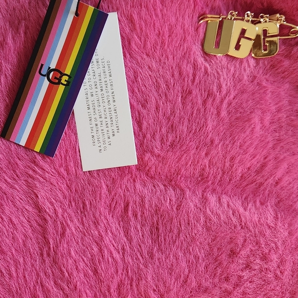 Brand new UGG size small dress - Picture 3 of 10